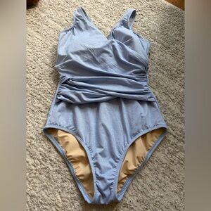 Lands' End Light Blue-Trim Nude Swimsuit Top 12 DD